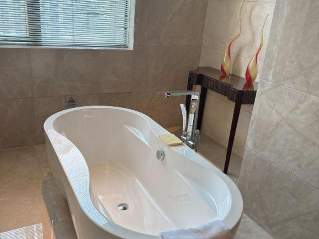 Jin Jiang Mingcheng Hotel Yancheng  Buitenkant foto